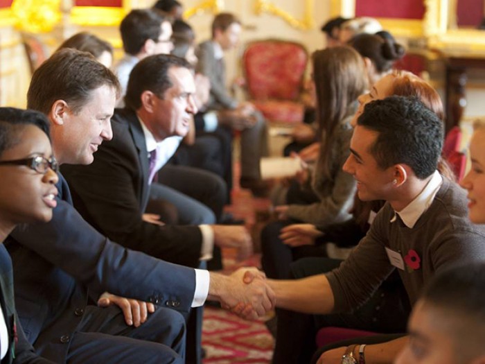 Ελληνική Βραδιά γρήγορης δικτύωσης – Professional Speed Dating, στον χώρο του CliqueArt