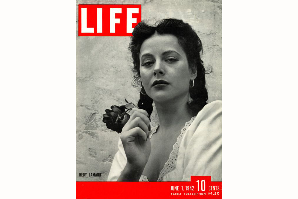 Το εξώφυλλο του περιοδικού LIFE με την Χέντι Λαμάρ