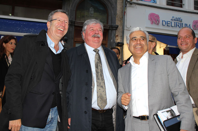 Ο Freddy Thielemans και ο Philippe Close κατά την διάρκεια των εγκαινίων του δρόμου Rue du Marché aux Fromages, Σεπτέμβρης 2012