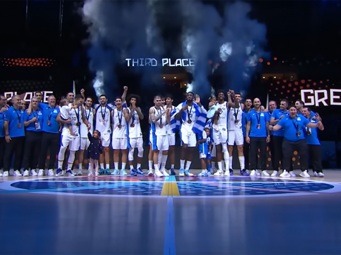 Η Ελλάδα στο βάθρο!